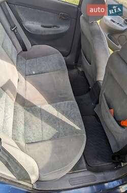 Седан Daewoo Nubira 2000 в 
