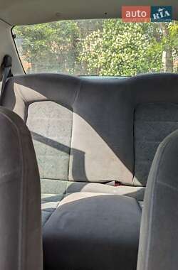 Седан Daewoo Nubira 2000 в 