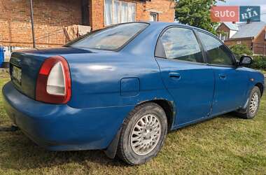 Седан Daewoo Nubira 2000 в 