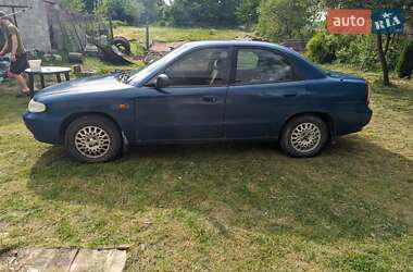 Седан Daewoo Nubira 2000 в 