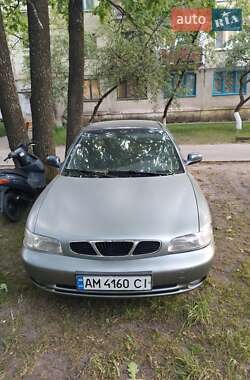 Седан Daewoo Nubira 1998 в 