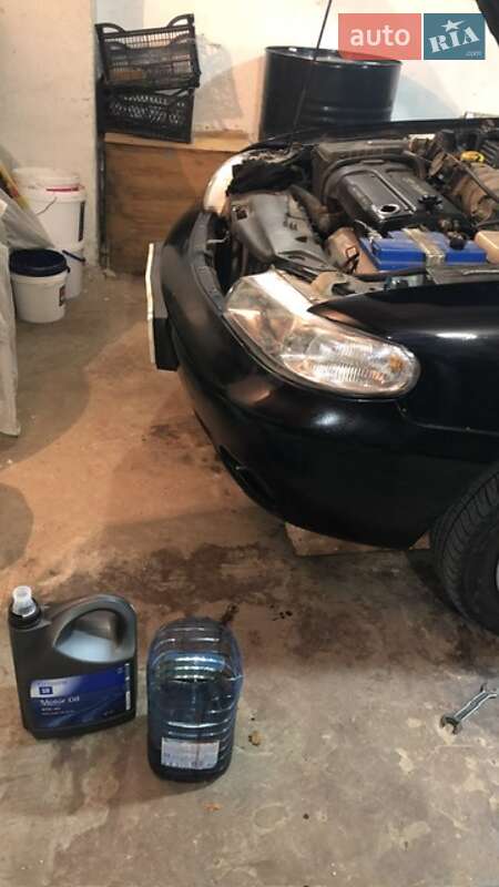 Седан Daewoo Nubira 1998 в Львове