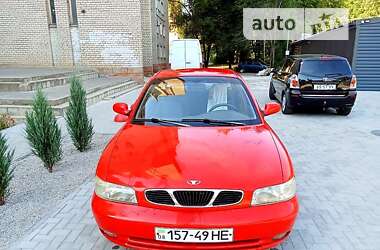 Седан Daewoo Nubira 1998 в Запоріжжі