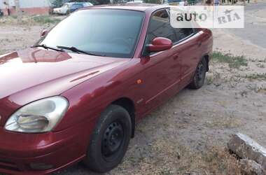 Седан Daewoo Nubira 2003 в Новомосковську