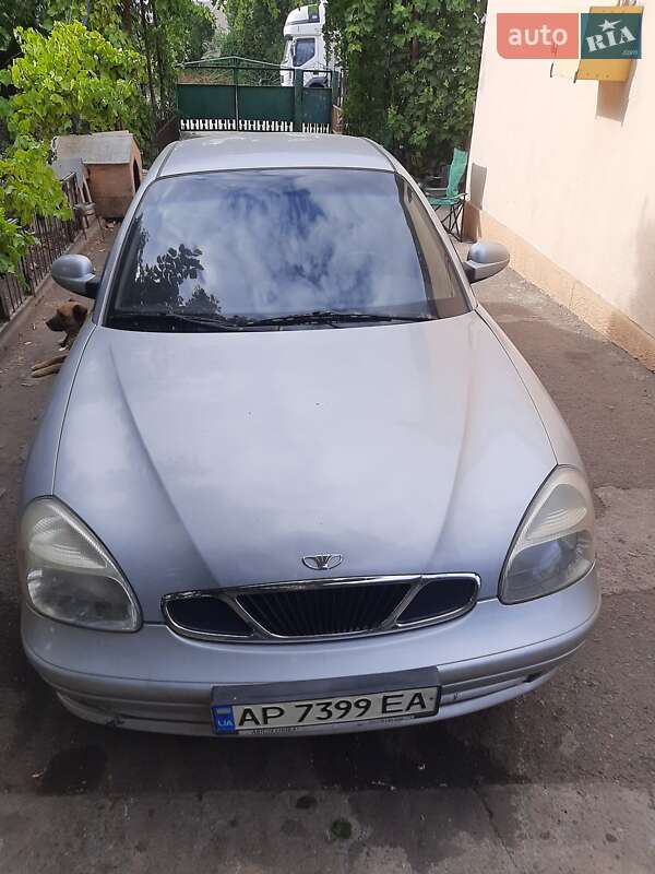 Седан Daewoo Nubira 2003 в Запорожье