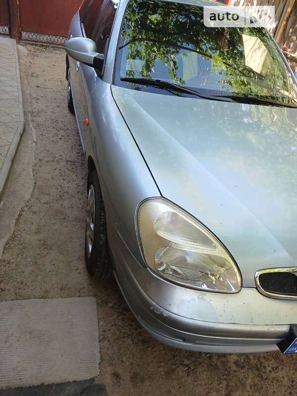 Універсал Daewoo Nubira 2003 в Рені