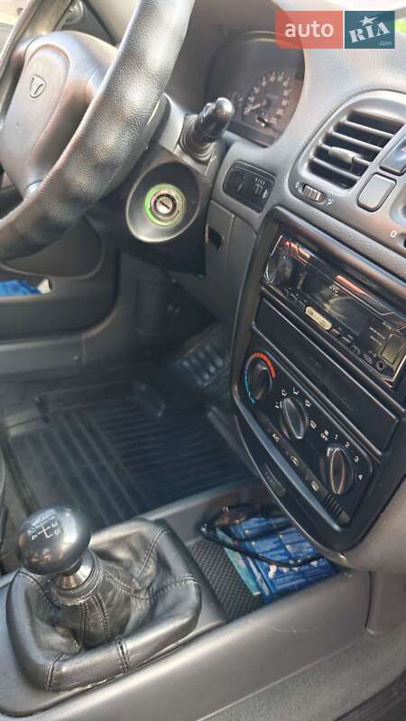 Универсал Daewoo Nubira 1998 в Кременчуге