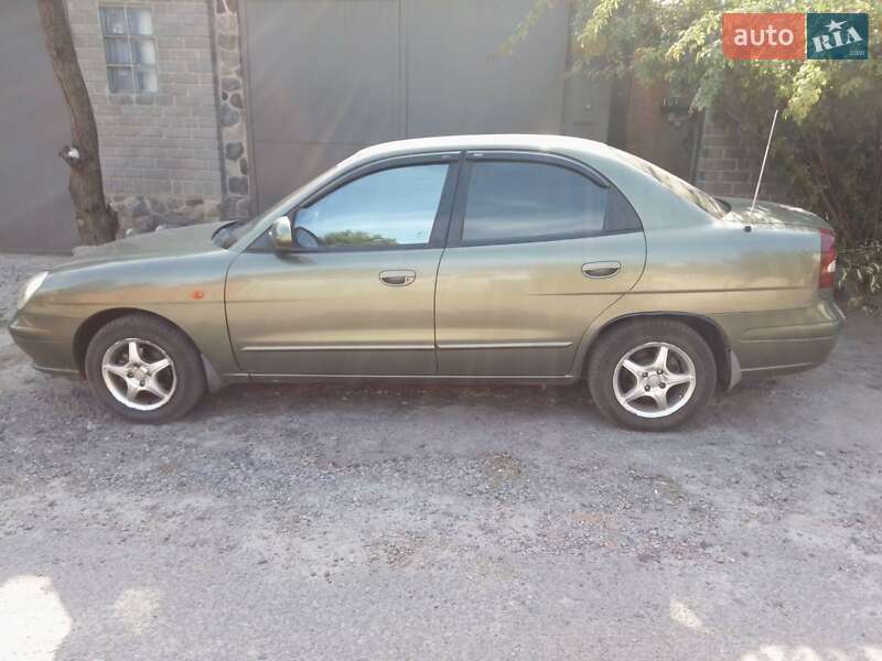 Седан Daewoo Nubira 2003 в Харькове
