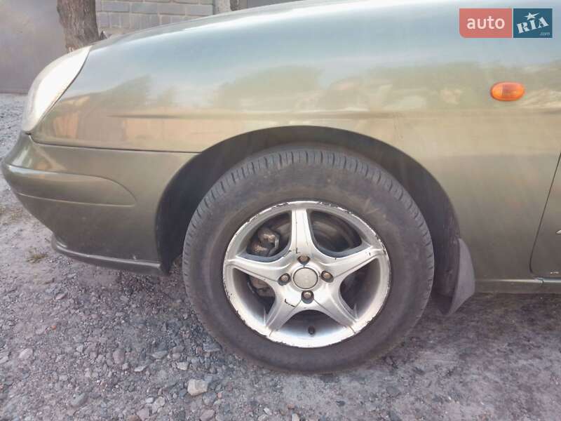 Седан Daewoo Nubira 2003 в Харькове