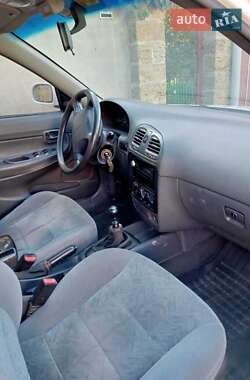 Седан Daewoo Nubira 1999 в 