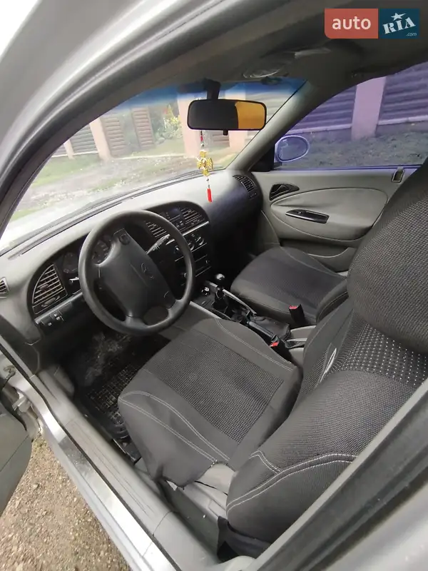 Daewoo Nubira