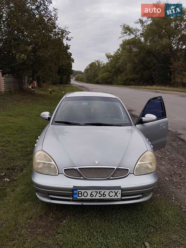 Седан Daewoo Nubira 2003 в Залещиках