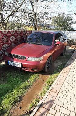 Седан Daewoo Nubira 1998 в Самборе