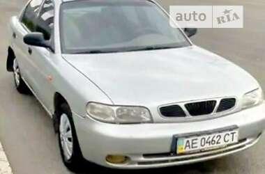 Седан Daewoo Nubira 1998 в Павлограде