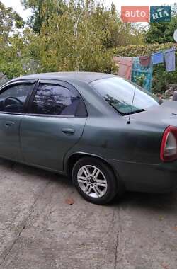 Седан Daewoo Nubira 1998 в 