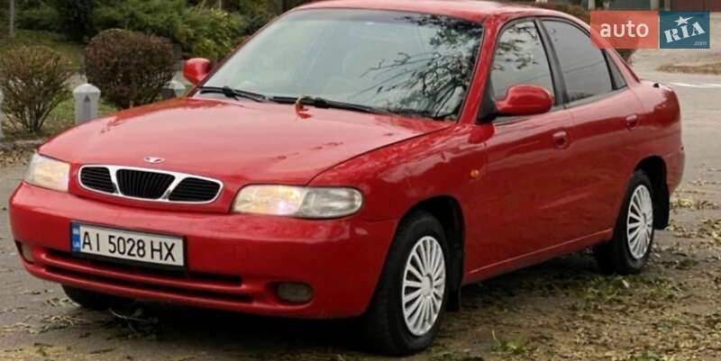 Седан Daewoo Nubira 1998 в 