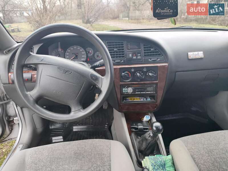 Універсал Daewoo Nubira 2002 в Жашківу
