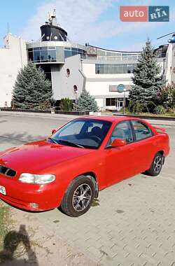 Седан Daewoo Nubira 1998 в Запоріжжі