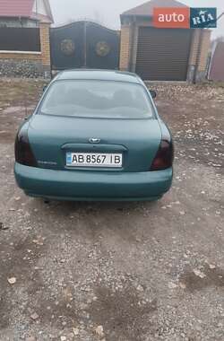 Седан Daewoo Nubira 1998 в Гребінках