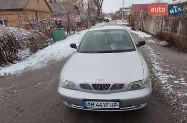 Седан Daewoo Nubira 1998 в Бердичеві