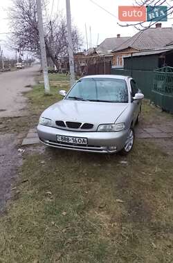 Седан Daewoo Nubira 1999 в Ананьеве