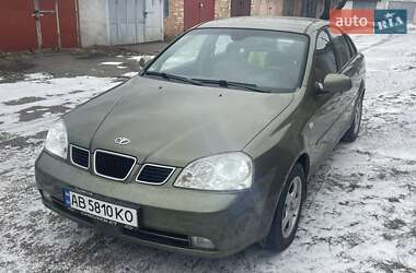 Седан Daewoo Nubira 2003 в Казатине