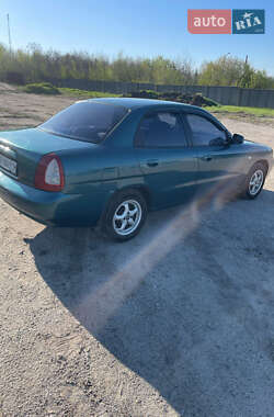 Седан Daewoo Nubira 1998 в 