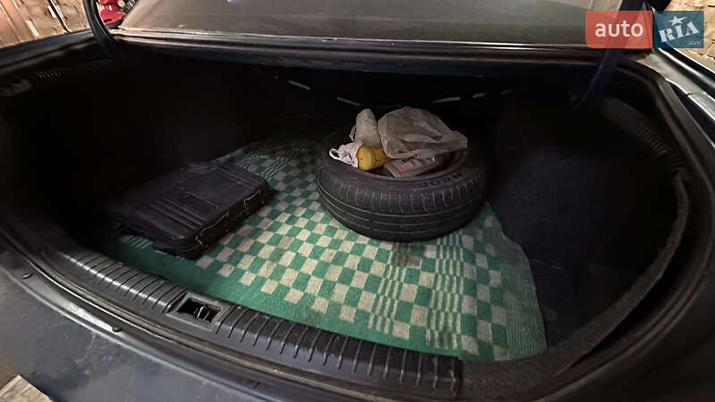 Седан Daewoo Nubira 1998 в Черкассах