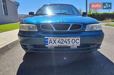 Седан Daewoo Nubira 1998 в Харькове