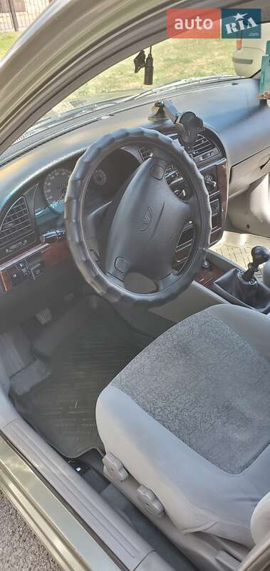 Седан Daewoo Nubira 2003 в Харькове