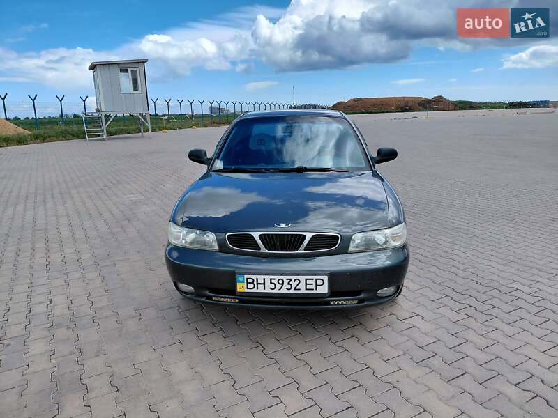 Седан Daewoo Nubira 1998 в Одессе