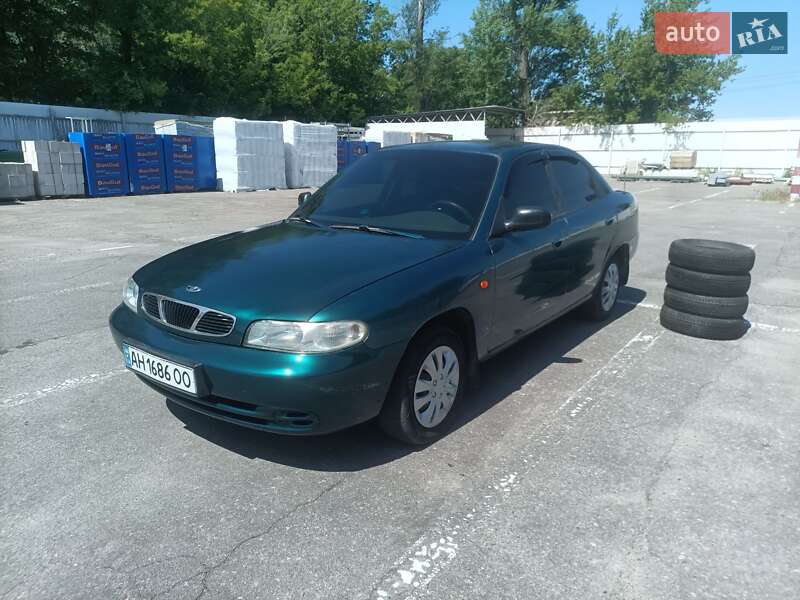 Daewoo Nubira 1998
