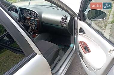 Седан Daewoo Nubira 2003 в 
