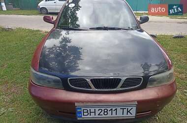 Хэтчбек Daewoo Nubira 1998 в 