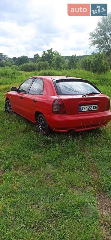 Хетчбек Daewoo Nubira 1998 в Люботині