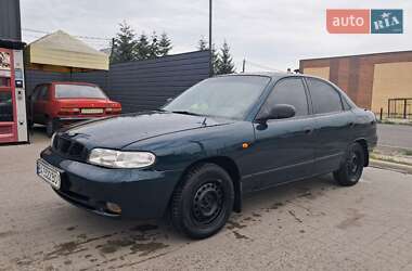 Седан Daewoo Nubira 1998 в 