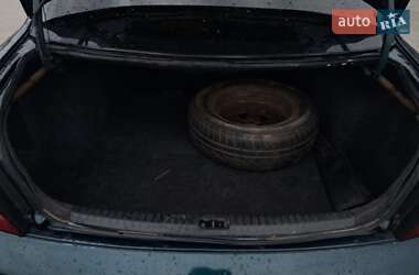 Седан Daewoo Nubira 1998 в 
