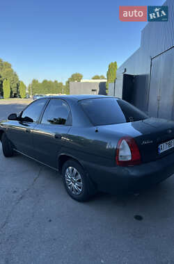 Седан Daewoo Nubira 1998 в 