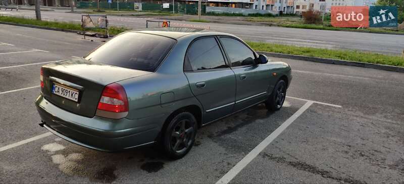 Седан Daewoo Nubira 2003 в Черкассах