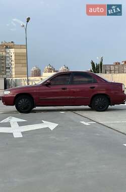 Седан Daewoo Nubira 1998 в 