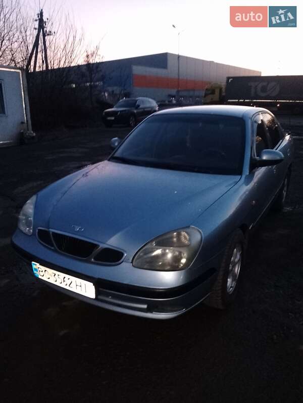Седан Daewoo Nubira 2003 в 
