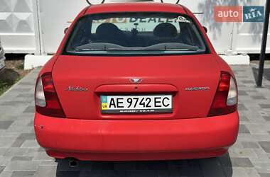 Седан Daewoo Nubira 1998 в 
