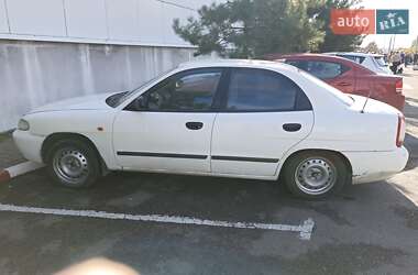 Седан Daewoo Nubira 1998 в 