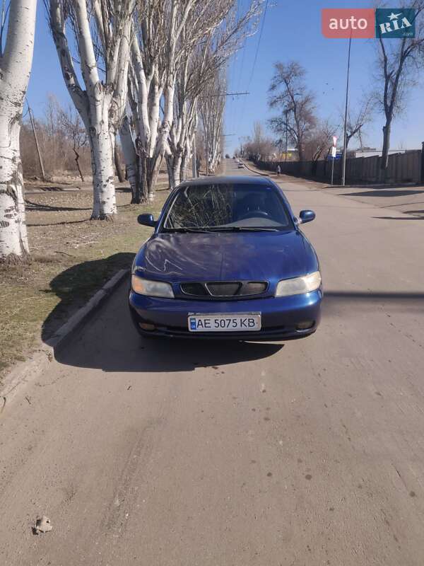 Daewoo Nubira 1998