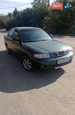 Седан Daewoo Nubira 1998 в Дніпрі