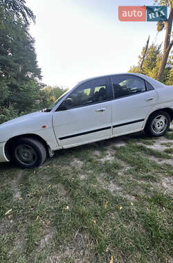 Седан Daewoo Nubira 1998 в 