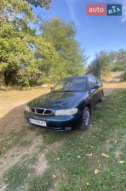 Седан Daewoo Nubira 1998 в Чернигове