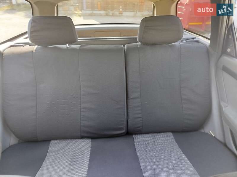 Універсал Daewoo Nubira 2004 в Харкові