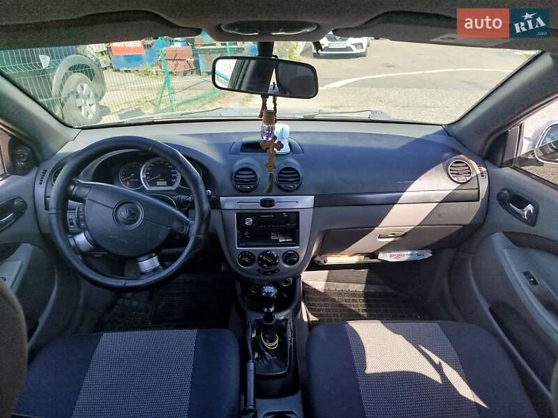 Універсал Daewoo Nubira 2004 в Харкові