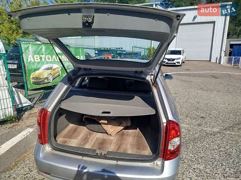 Універсал Daewoo Nubira 2004 в Харкові